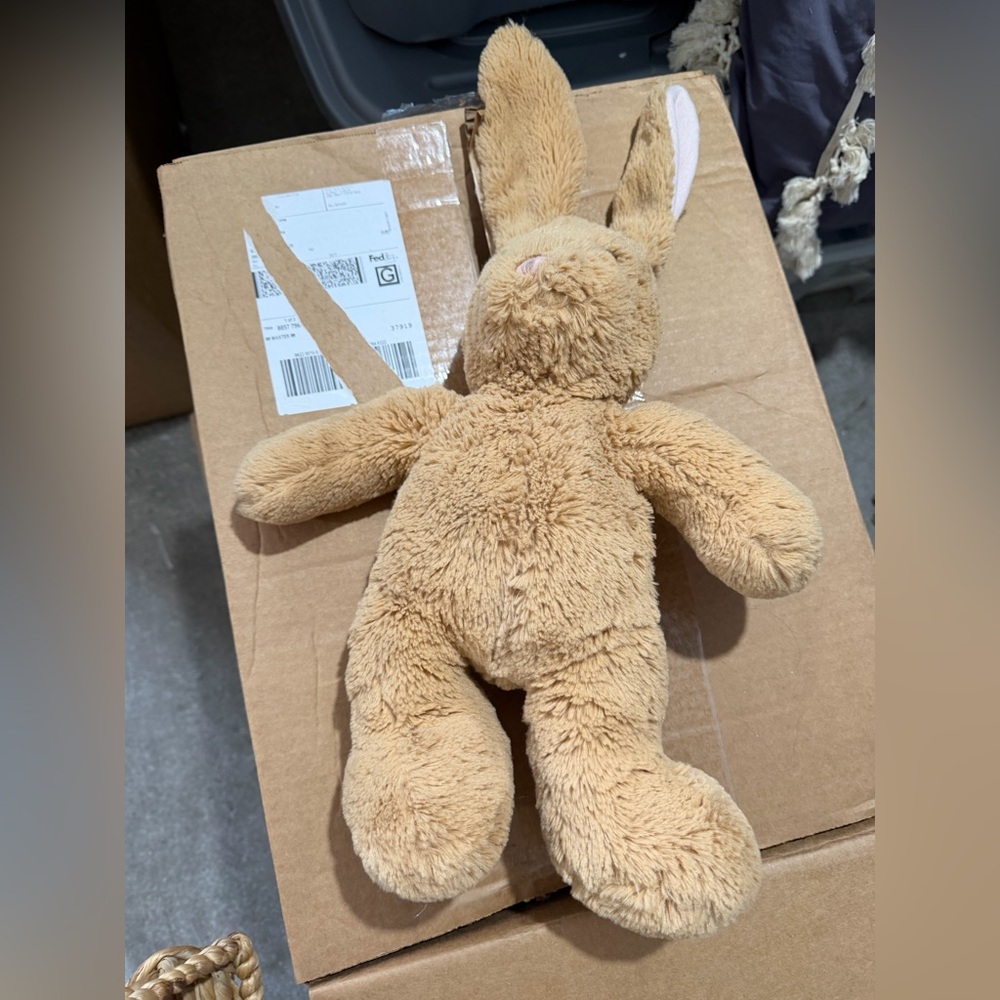 Build a bear retired 2012 Plush Tan Bunny Toy floppy eared w flaw